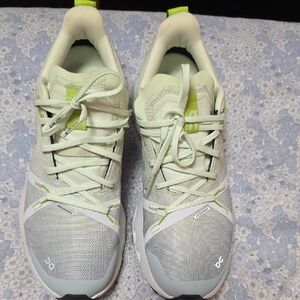 On Running Women’s Light Green and Gray Cloud Trainers